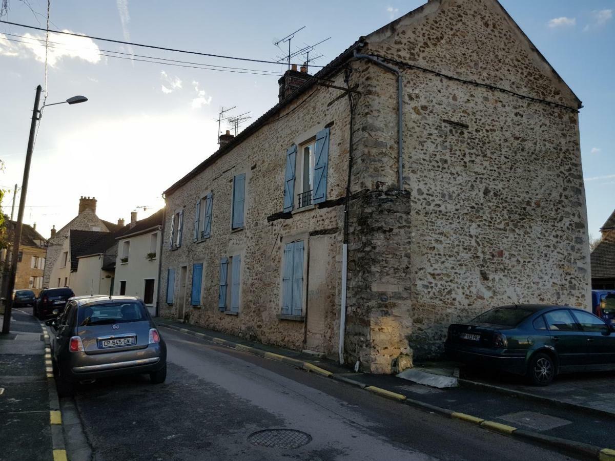 Mas Des Sources Lägenhet Boissy-sous-Saint-Yon Exteriör bild