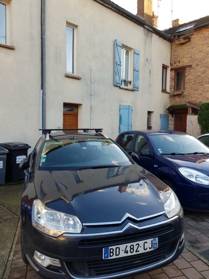 Mas Des Sources Lägenhet Boissy-sous-Saint-Yon Exteriör bild